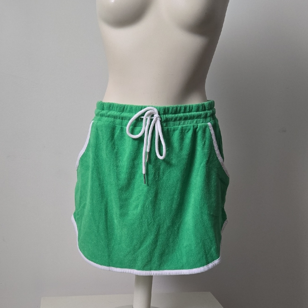 4/$20 ❤️ Terrycloth Tennis Skirt with Pockets (M/L)